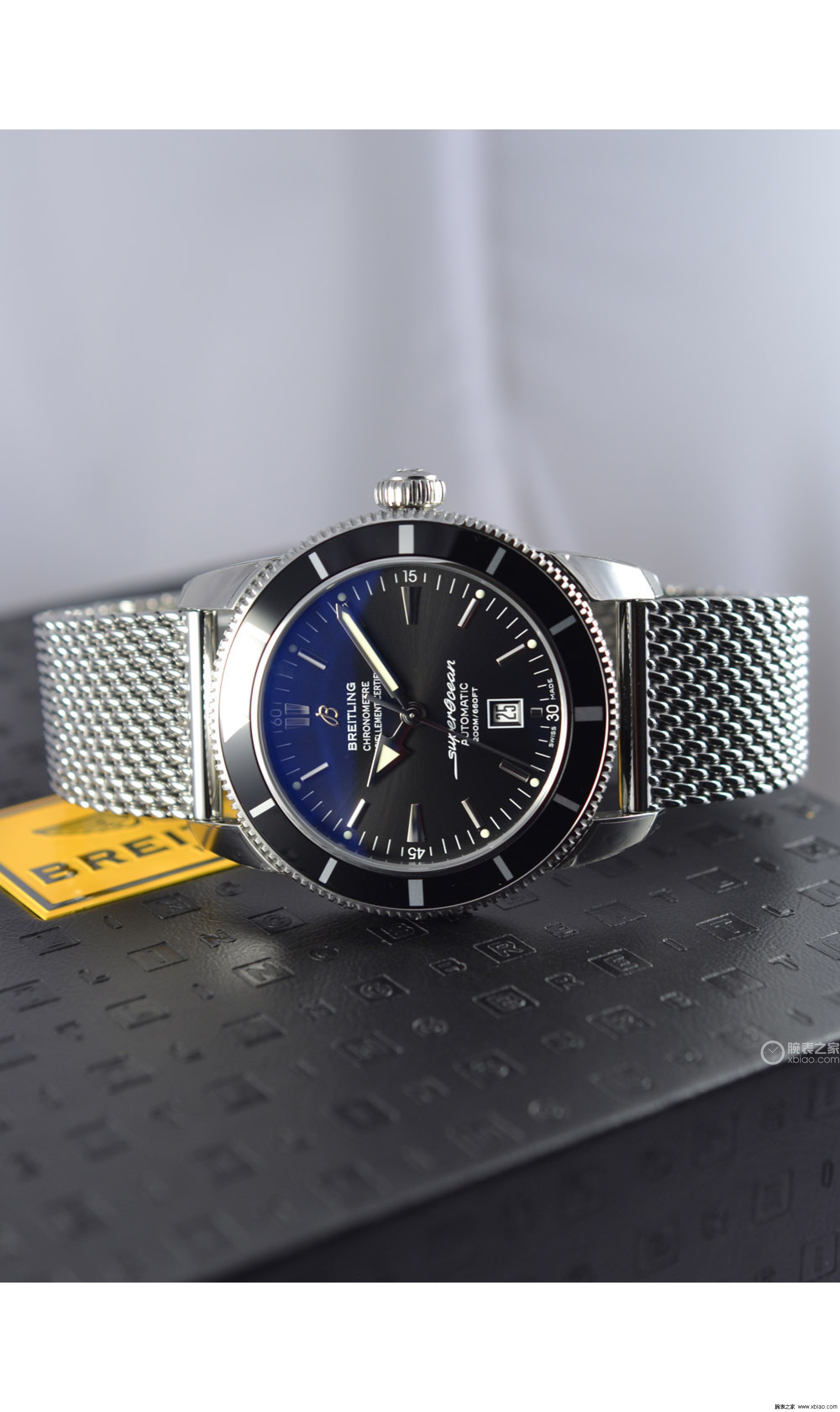 3、 Breitling.1是一款什么样的手表？有图片吗？这是朋友送的礼物。我不知道价格是多少。请专家指教