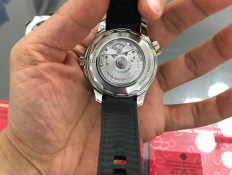 歐米茄海馬系列210.32.42.20.01.001