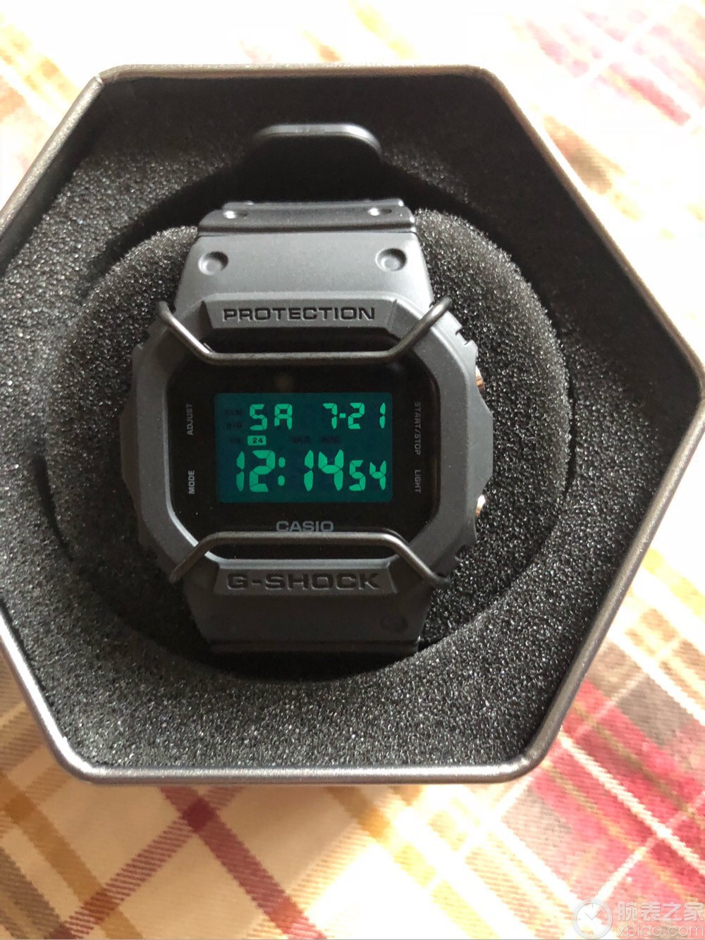 卡西欧g-shock系列dw-5600bb-1(4 / 56)