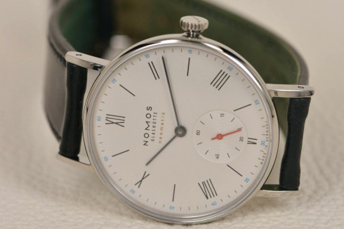 NOMOS新品