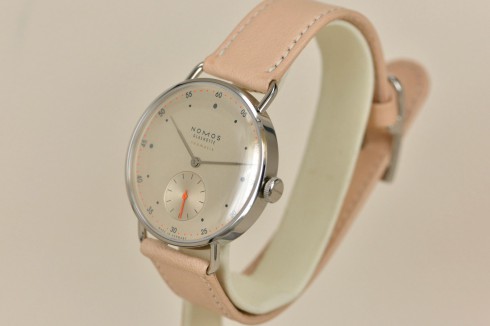 NOMOS新品