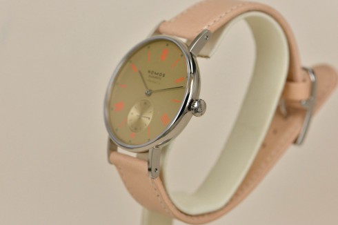 NOMOS新品