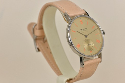 NOMOS新品