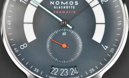 NOMOS新品