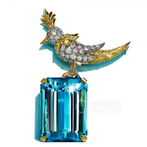 蒂芙尼BLUE BOOK高级珠宝2022 Blue Book铂金及18K黄金镶嵌海蓝宝石，粉色蓝宝石，黄钻及白钻“石上鸟”胸针