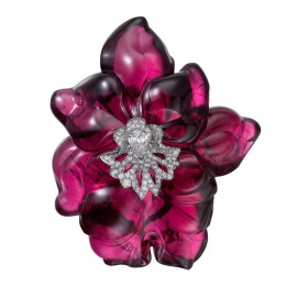 卡地亚Caresse d’Orchidées高级珠宝胸针