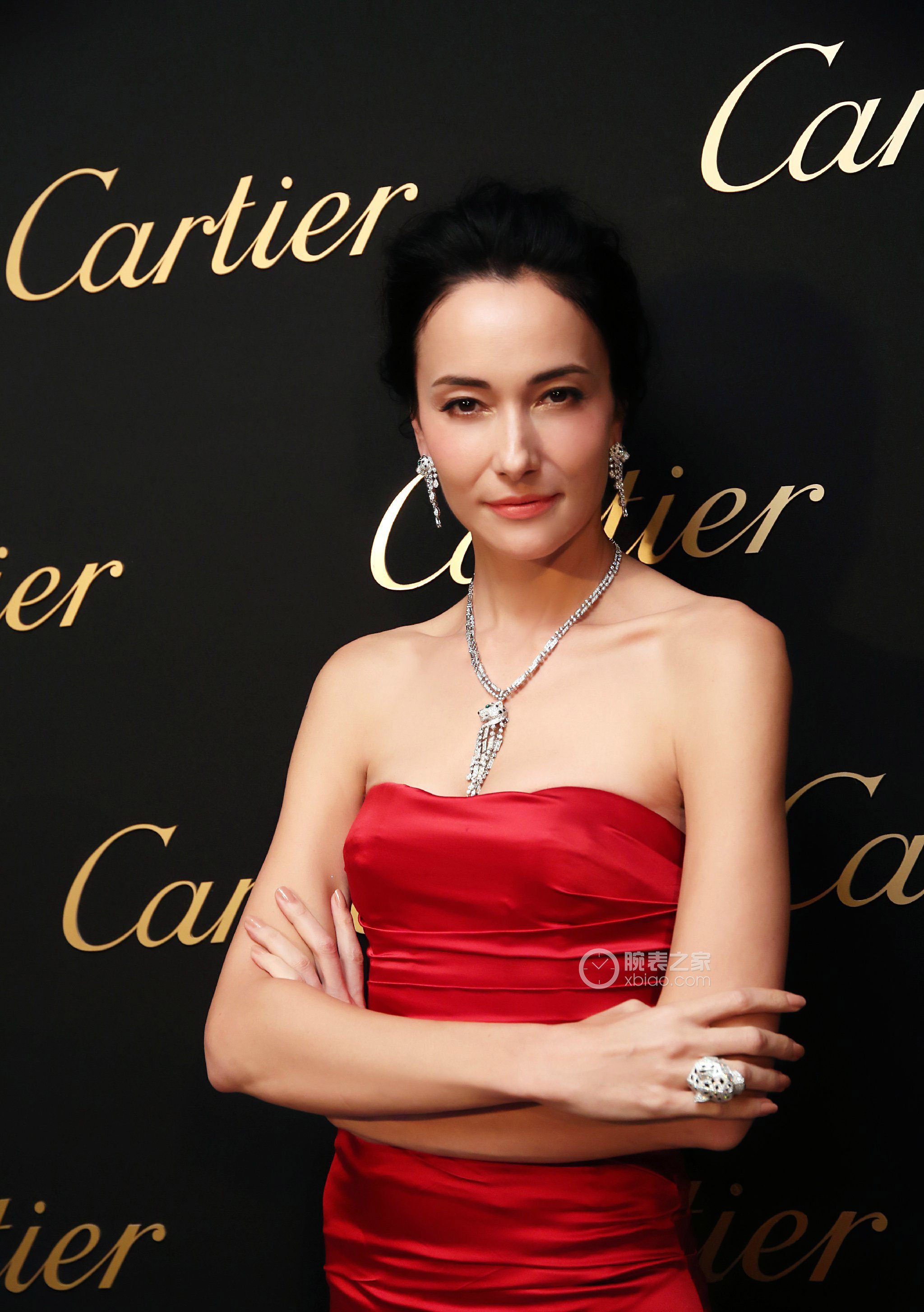 卡地亚_卡地亚Étourdissant Cartier高级珠宝系列新作——AGRAS水果锦囊|腕表之家xbiao.com