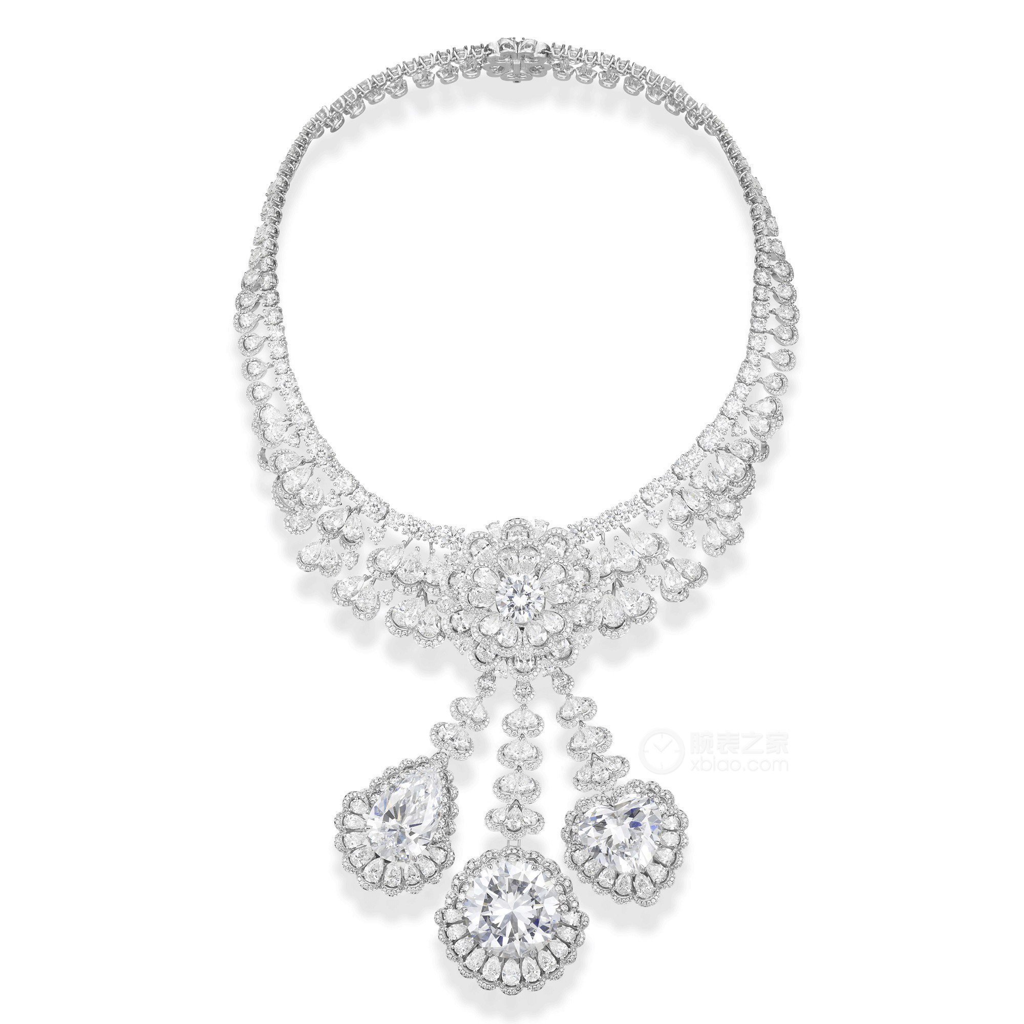 铂金镶钻十字架项链，中号。 | Tiffany & Co.