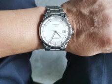 天梭经典系列T086.408.11.031.00