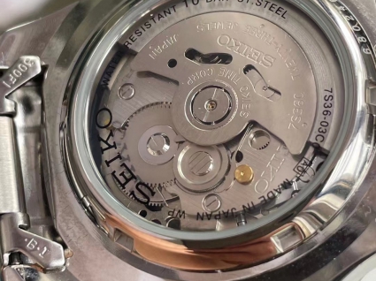 精工SEIKO 5系列SNZF17