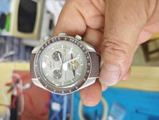 斯沃琪MOONSWATCH联名款系列SO33T100