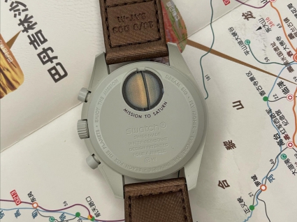 斯沃琪MOONSWATCH联名款系列SO33T100