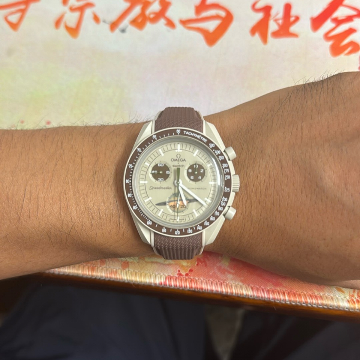 斯沃琪MOONSWATCH联名款系列SO33T100