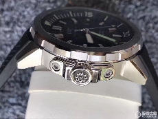 IWC万国表海洋时计系列IW329001