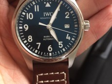 IWC万国表飞行员系列IW327004