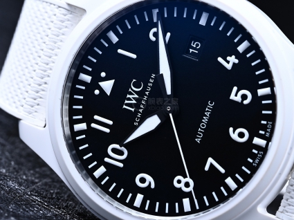 IWC萬國表飛行員系列IW328104