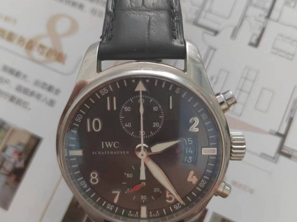 IWC万国表飞行员系列IW387802