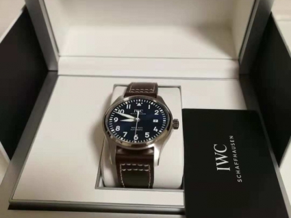 IWC万国表飞行员系列IW327004