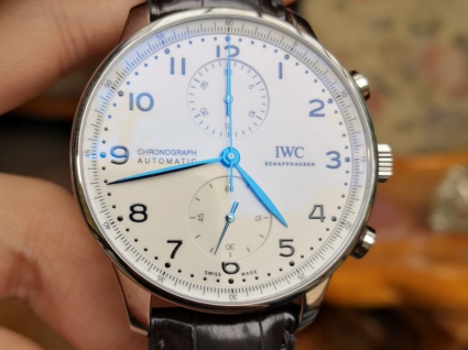 IWC万国表周年纪念系列IW371602