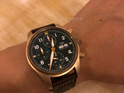 IWC万国表飞行员系列IW387902