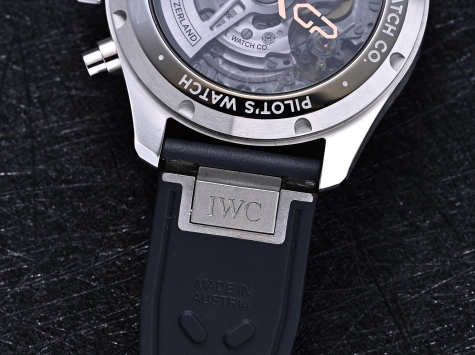 IWC万国表飞行员系列IW378009