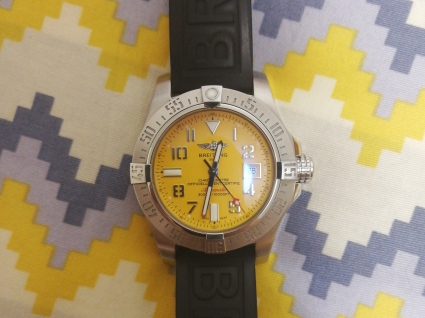百年灵复仇者系列A1733010.I513(Diver Pro深潜橡胶表带)