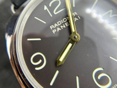 沛纳海特别版腕表系列PAM 00232