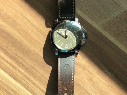 沛纳海特别版腕表系列PAM00663