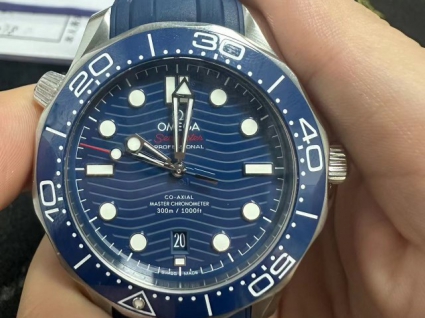 欧米茄海马系列210.32.42.20.03.001
