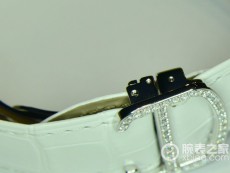 卡地亚创意宝石腕表系列HPI00769