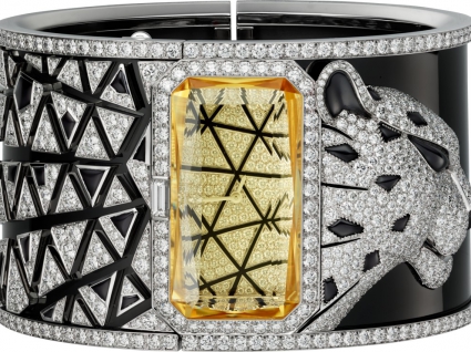卡地亚创意宝石腕表系列HPI01137