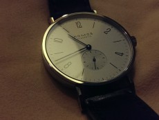 NOMOS TANGENTE系列164