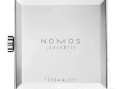NOMOS TETRA系列447