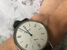 NOMOS TANGENTE系列130