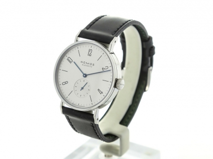 NOMOS TANGOMAT系列641