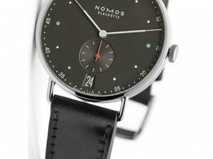 NOMOS METRO系列1103