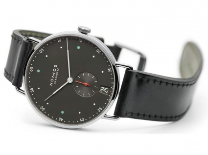 NOMOS METRO系列1103