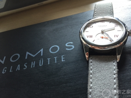 NOMOS CLUB系列708