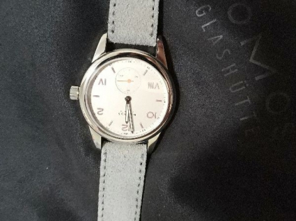 NOMOS CLUB系列708