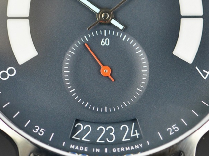 NOMOS AUTOBAHN系列1302