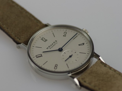 NOMOS TANGENTE系列122