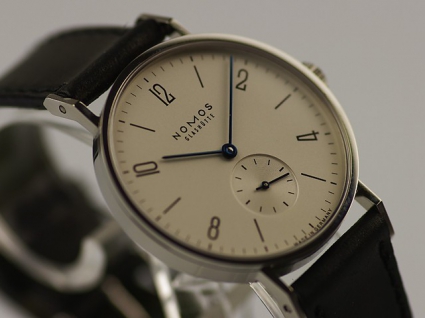 NOMOS TANGENTE系列101