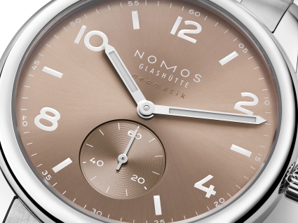 NOMOS CLUB系列761