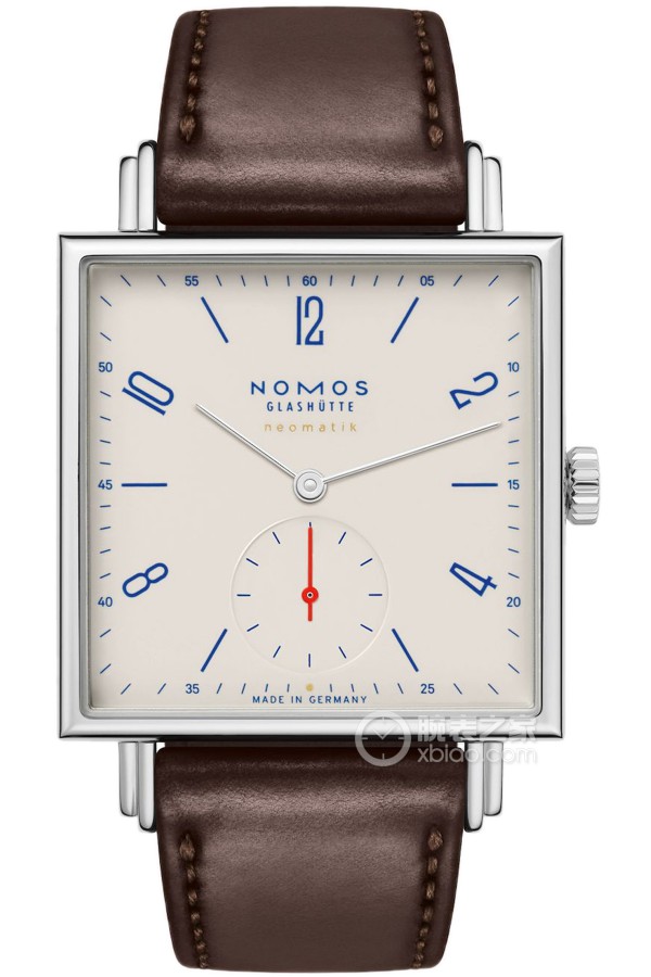 NOMOS TETRA系列421.S1