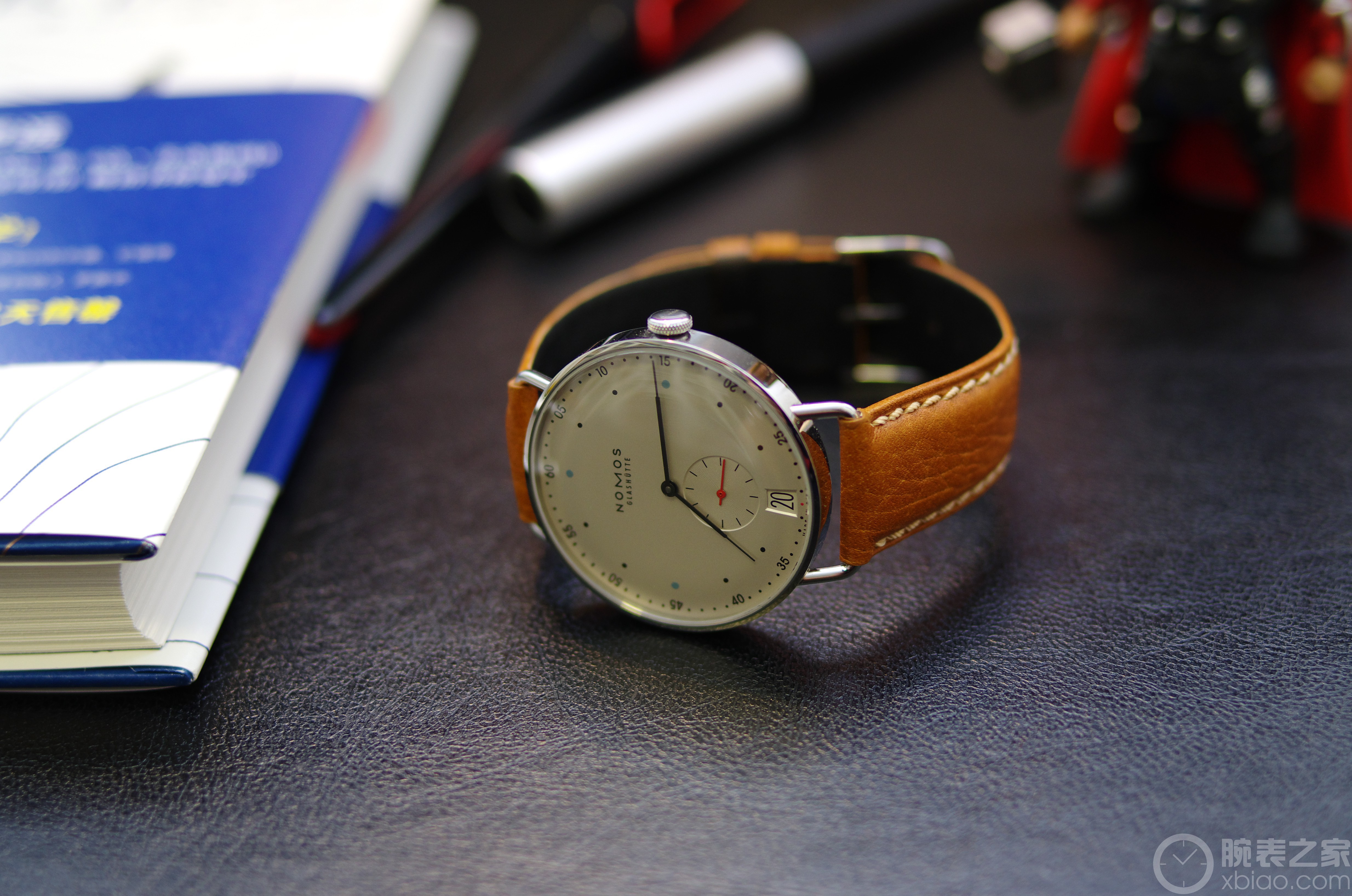 NOMOS METRO系列1102