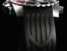帝舵海洋王子型系列20360n-Rubber black bracelet 黑盘