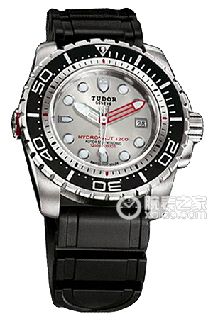 帝舵海洋王子型系列25000-Rubber black bracelet 銀盤