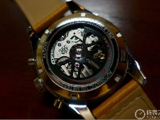 泰格豪雅TAG HEUER AUTAVIA系列CBE2110.FC8226