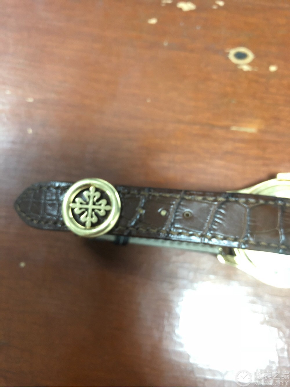 百達(dá)翡麗復(fù)雜功能時計(jì)系列5146J-001