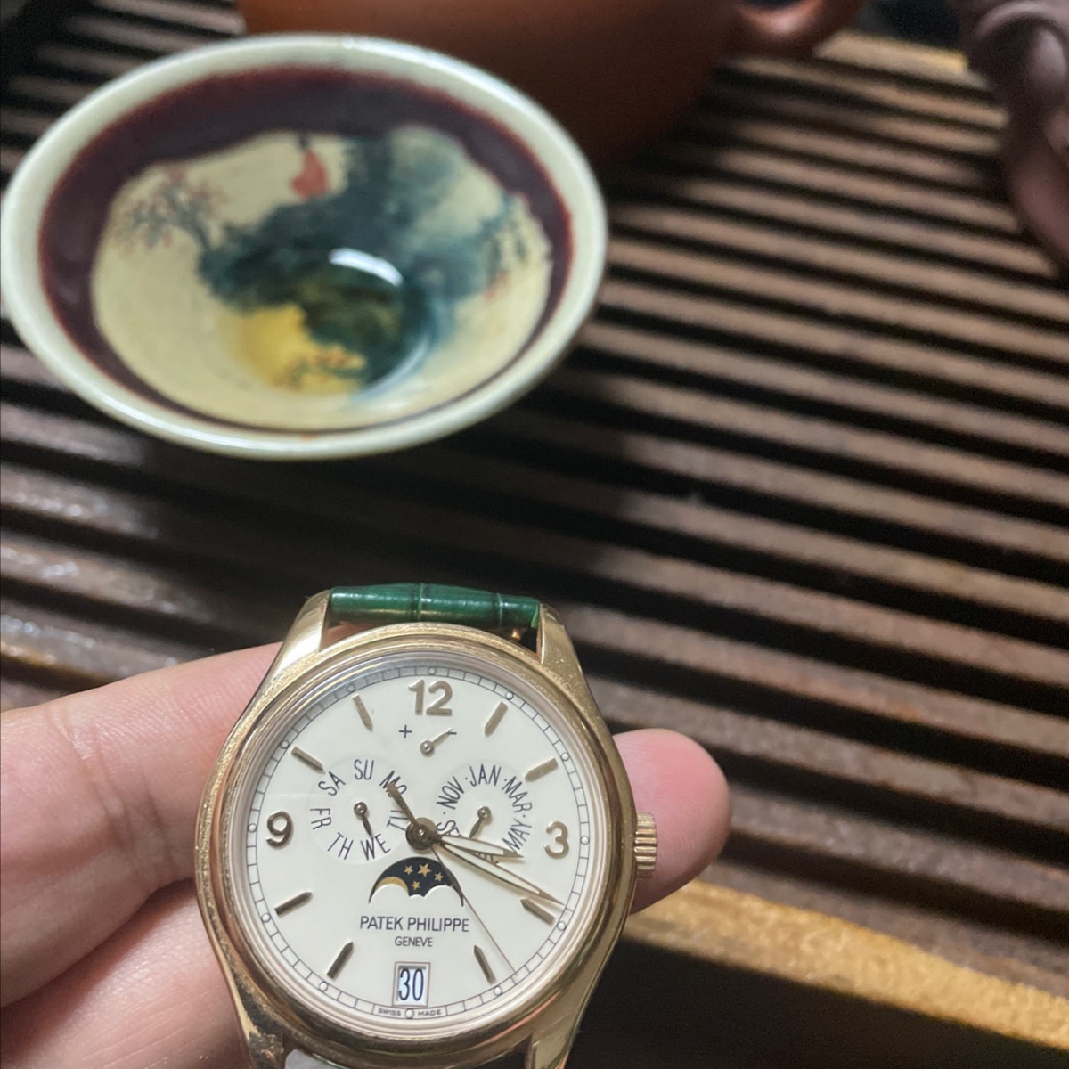 百達(dá)翡麗復(fù)雜功能時(shí)計(jì)系列5146J-001